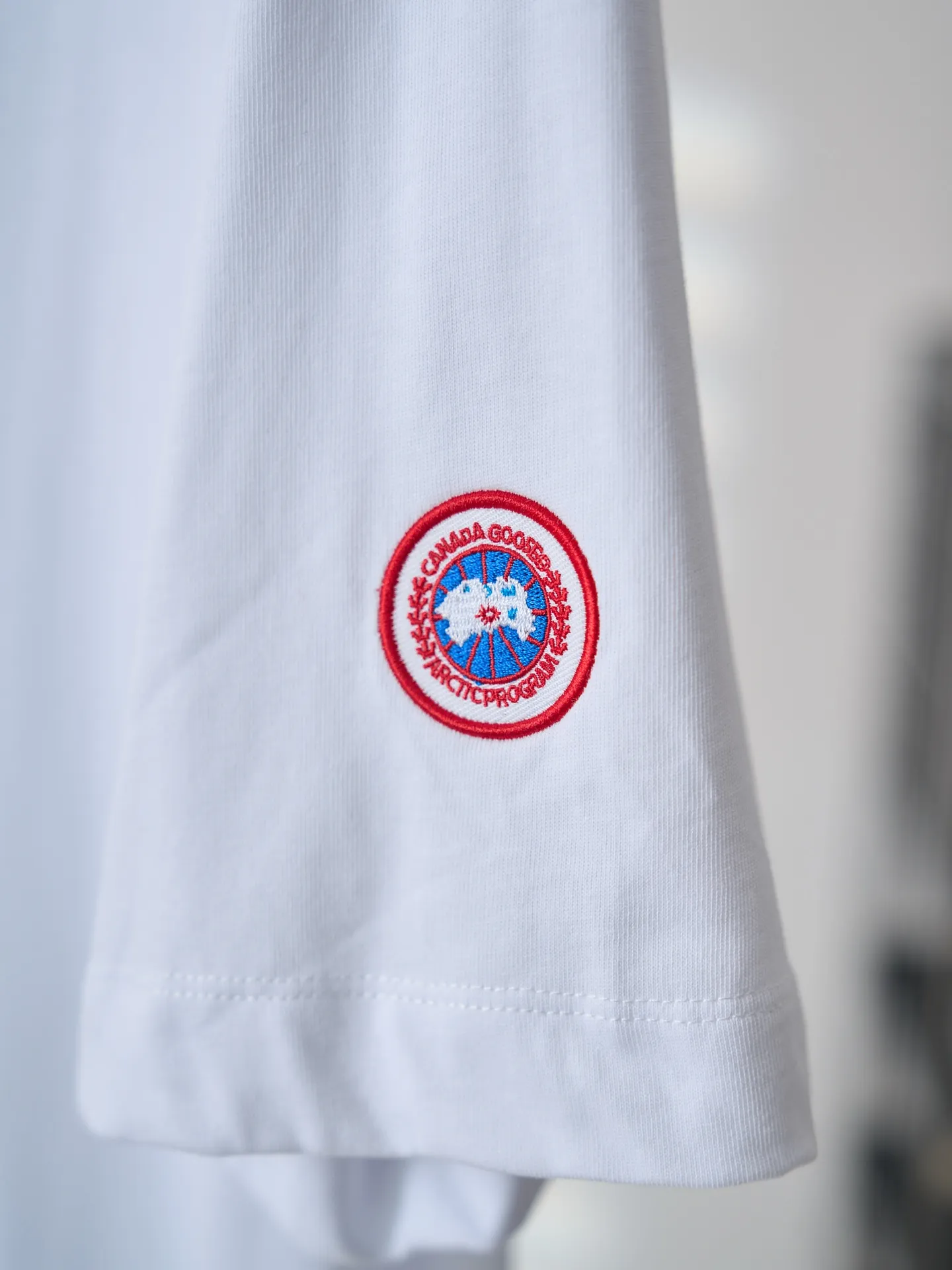 【 】Canada Goose/ T 【In Stock】S M L XL Breathable Canada Goose ，